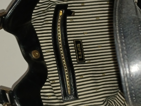 SOLD!! L.A.M.B Genuine Leather Handbag - Picture 6 of 8